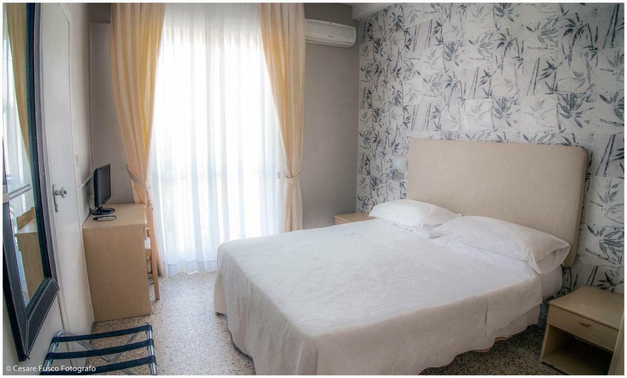 Hotel Maarea Milano Marittima Esterno foto